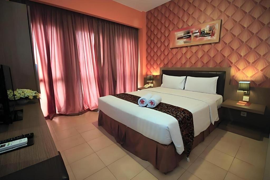Grand Malioboro Yogyakarta Hotel Exterior photo